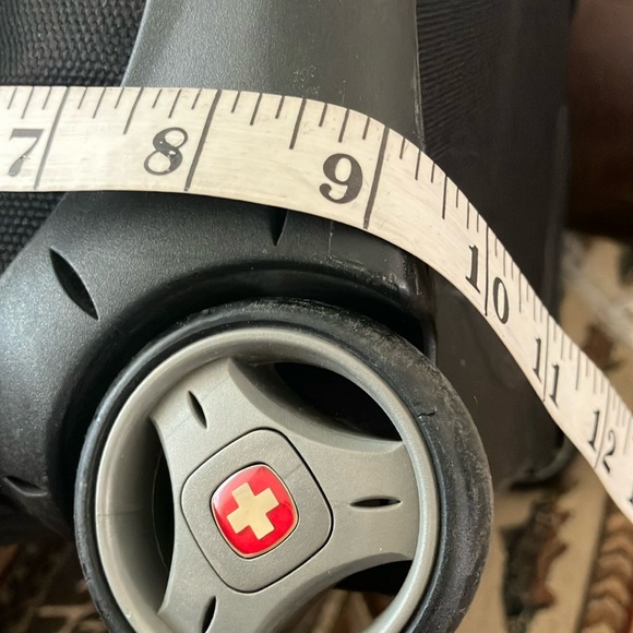 Wenger Black Travel Bag - Picture 10 of 12